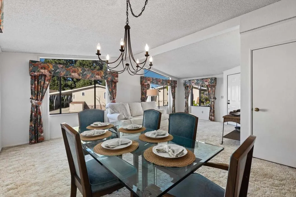 https://cdn.realtyfeed.com/cdn/127/306637994/e427ca4bd70dcb80b897c17de97b9c39.webp