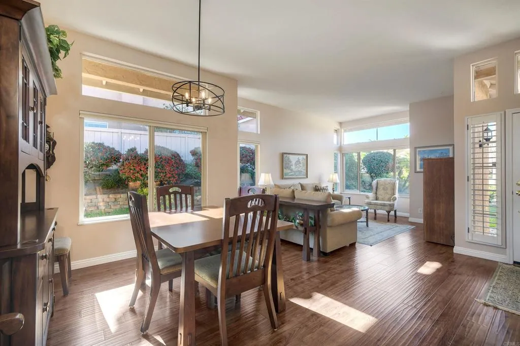 https://cdn.realtyfeed.com/cdn/127/306638006/22559ad9b21ff4c800f4ee40afeab556.webp