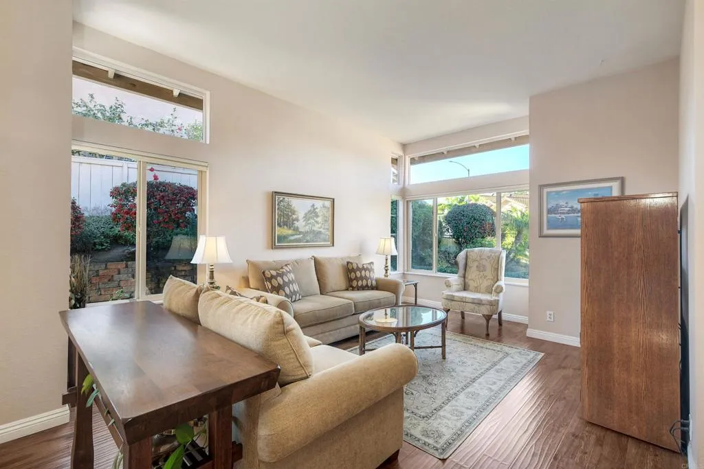 https://cdn.realtyfeed.com/cdn/127/306638006/85631ad065e4179fcf1a931da85d5634.webp
