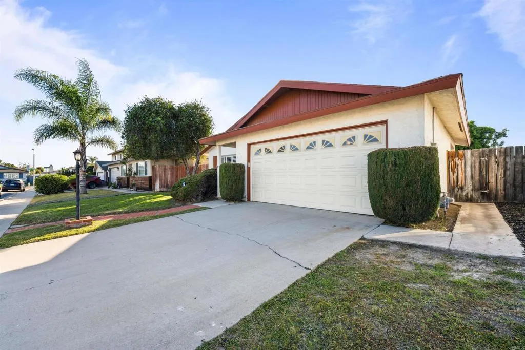 https://cdn.realtyfeed.com/cdn/127/306638071/4e00cea9ac003f7e74a32d90e6b73494.webp