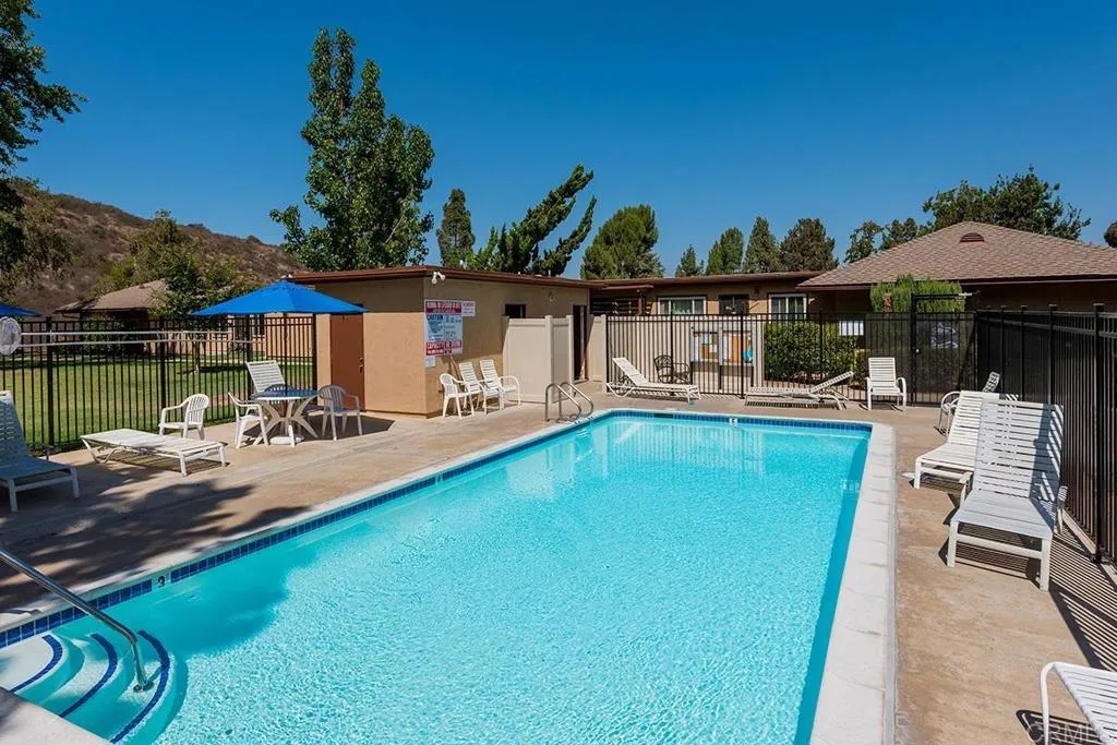 https://cdn.realtyfeed.com/cdn/127/306638076/52131a73f6238379152f00590e1f7b20.webp