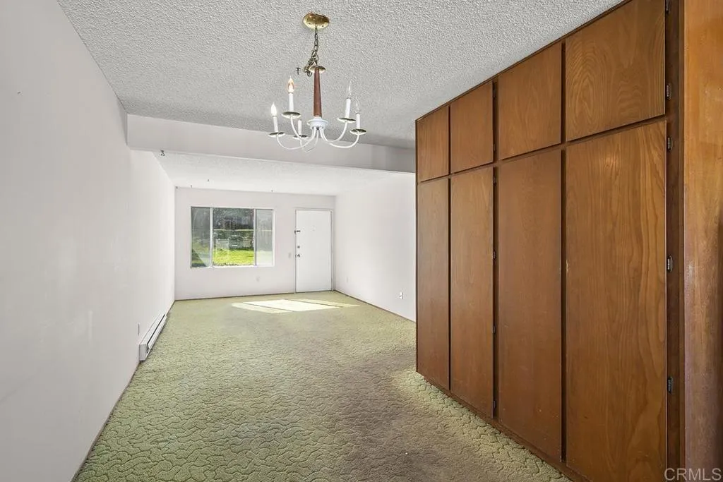 https://cdn.realtyfeed.com/cdn/127/306638076/d01515584e66872a26b6abab94a35b2f.webp