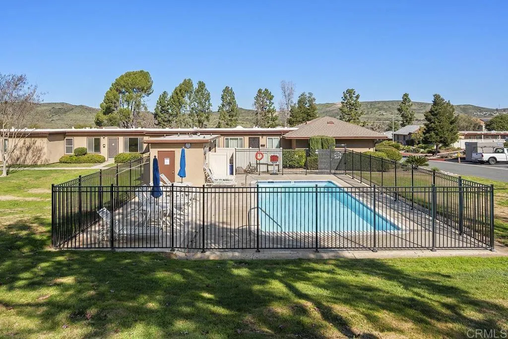 https://cdn.realtyfeed.com/cdn/127/306638076/f1e4ebf121e924f5da922970506edc95.webp