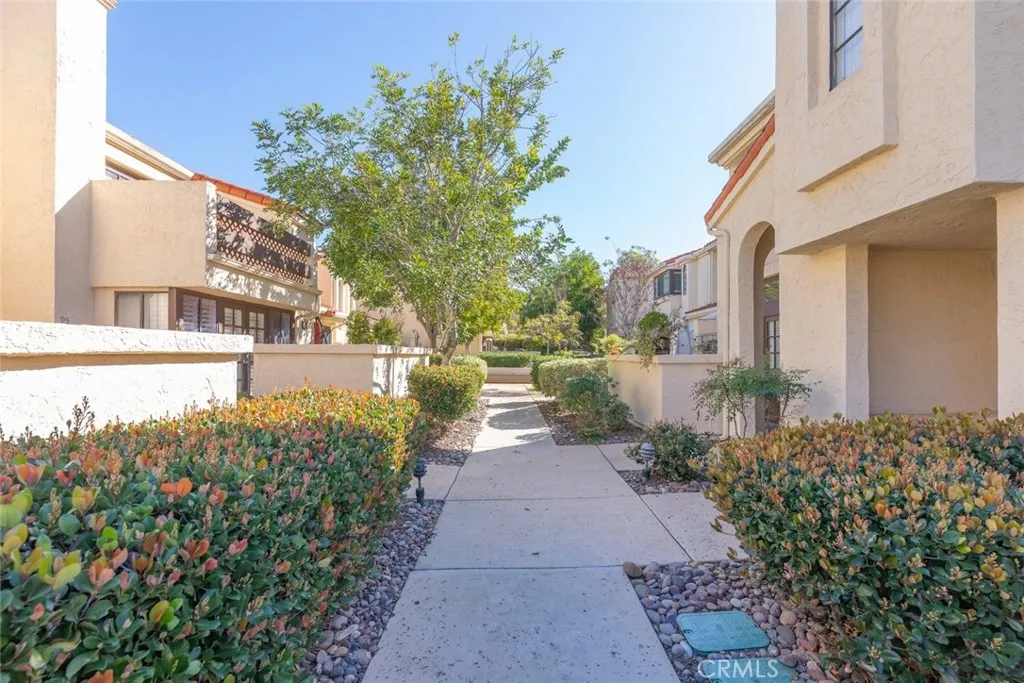 https://cdn.realtyfeed.com/cdn/127/306638099/7a39307aee0cf490d170bb76854fd226.webp