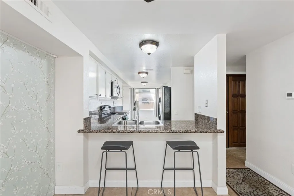 https://cdn.realtyfeed.com/cdn/127/306638099/f6216a6be3edff8a1d7babdf21e5389c.webp
