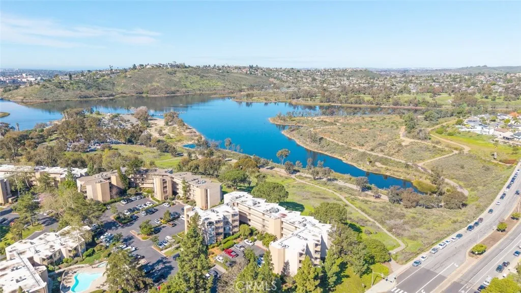 https://cdn.realtyfeed.com/cdn/127/306638099/fbd2387287cfe3b2038344af2990c793.webp