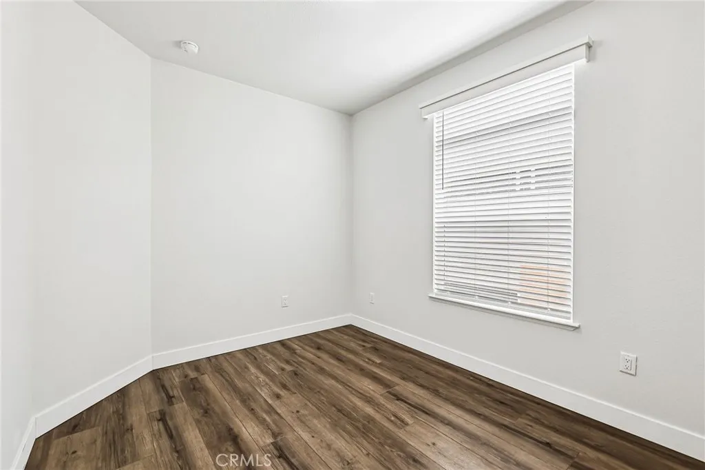 https://cdn.realtyfeed.com/cdn/127/306638122/09f79beb8f8fdc611cf69bb24da04d3f.webp