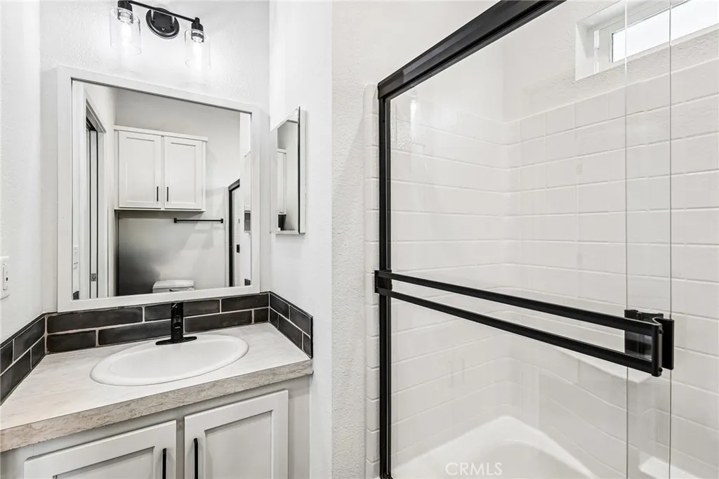https://cdn.realtyfeed.com/cdn/127/306638122/37ab4856011a3a4dd8580b98e2f6e3b1.webp