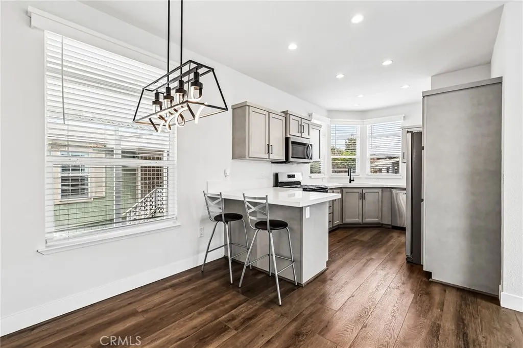 https://cdn.realtyfeed.com/cdn/127/306638122/7be29b2a72af662c488144557b09579f.webp