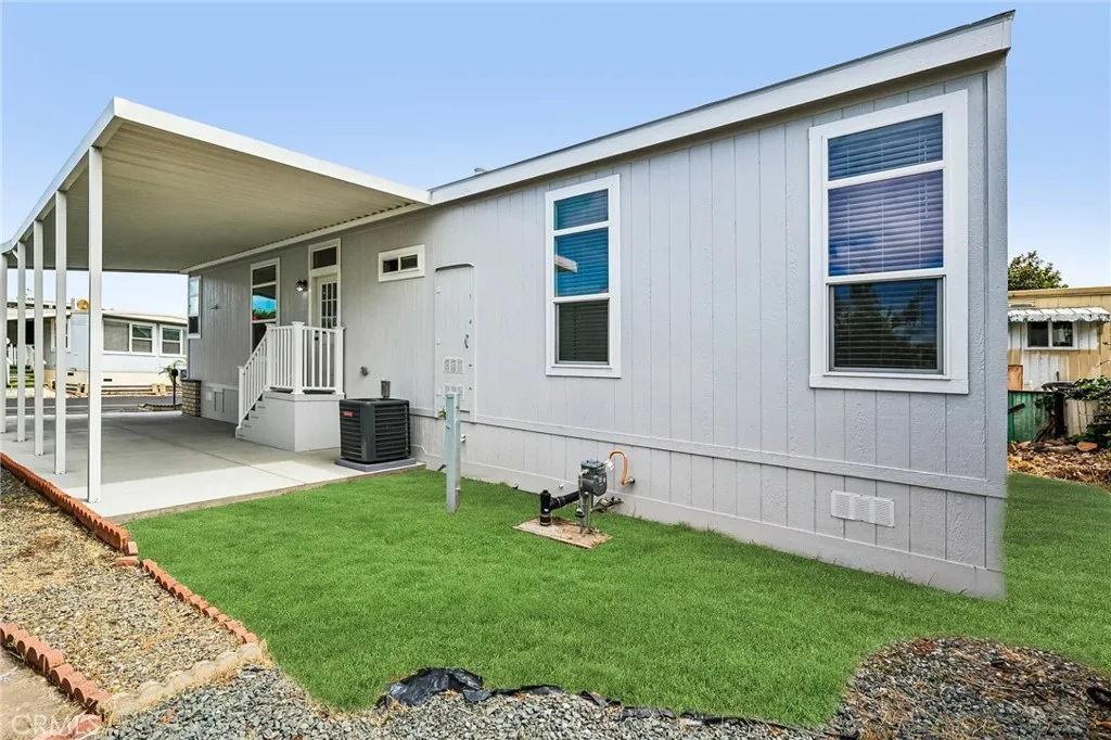 https://cdn.realtyfeed.com/cdn/127/306638122/b918eed08d115cab261f65923adfc622.webp