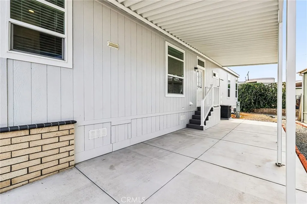 https://cdn.realtyfeed.com/cdn/127/306638122/dfd20da6924c4ff063211b6f6ce0913d.webp