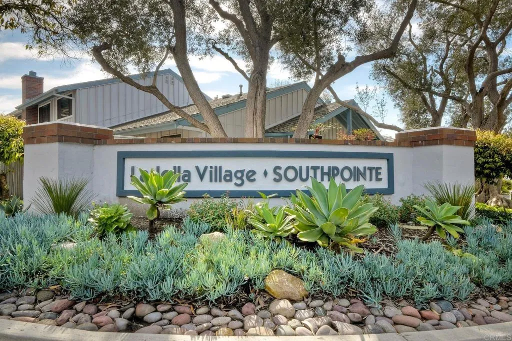 https://cdn.realtyfeed.com/cdn/127/306638181/ea0c05cc6ff35de6e937b874a6f5102f.webp