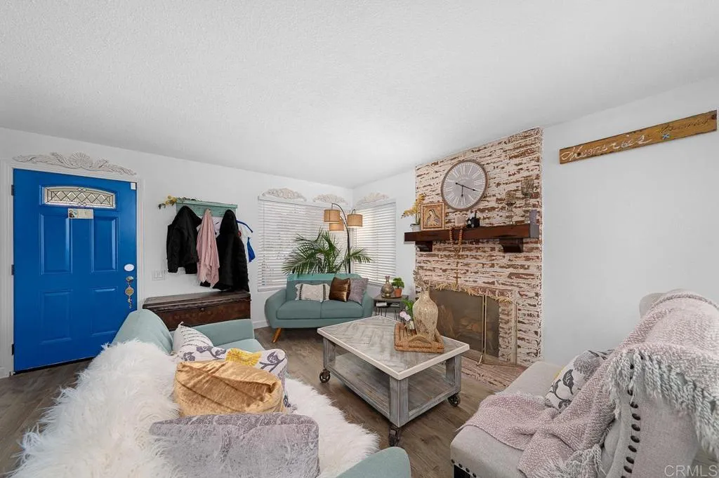 https://cdn.realtyfeed.com/cdn/127/306638284/837503239731ae16601a936eeb302330.webp