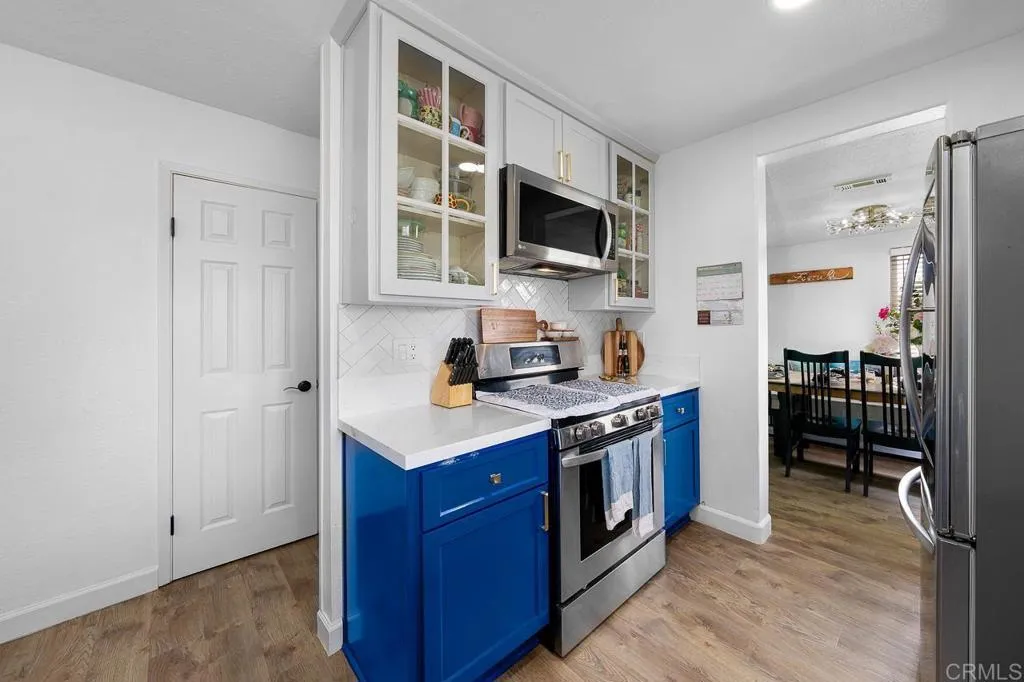 https://cdn.realtyfeed.com/cdn/127/306638284/d9dd000d1fb2559c03ecf818b0282c81.webp