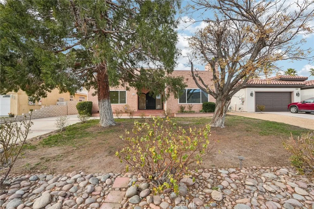 14000 Spring Valley Parkway, Victorville, CA 92395 - Photo 2 of 40, Victorville, CA