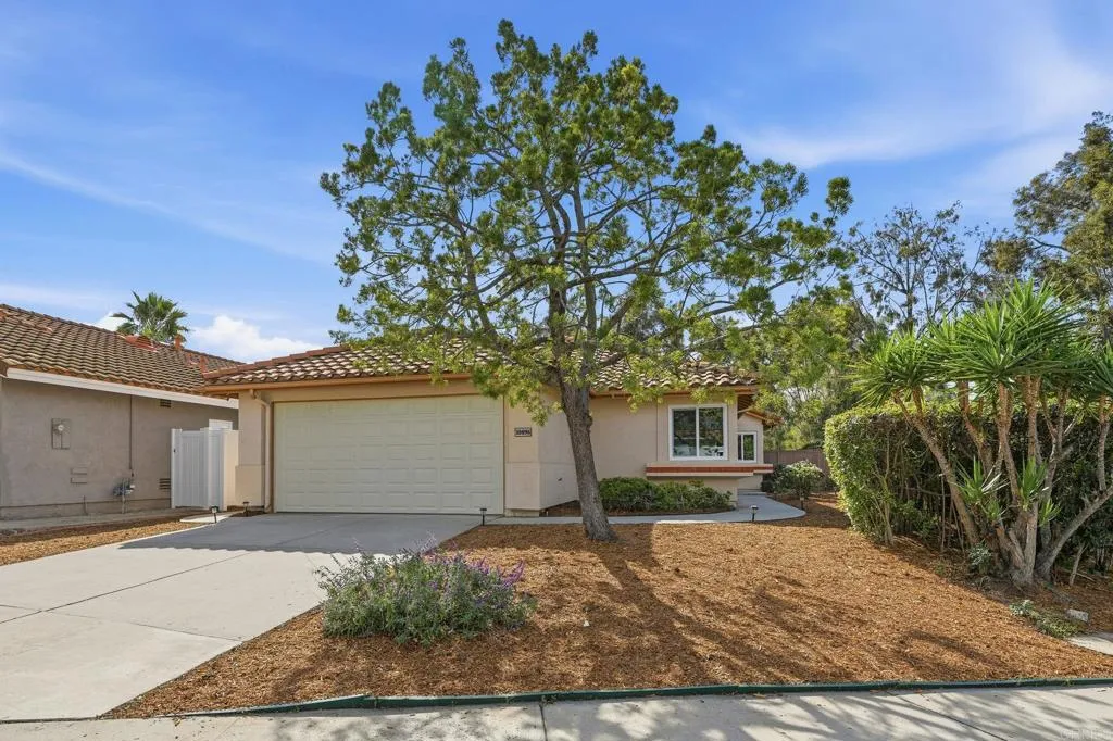 https://cdn.realtyfeed.com/cdn/127/306638291/53ab74d6b209015b26aa5826b8d065aa.webp