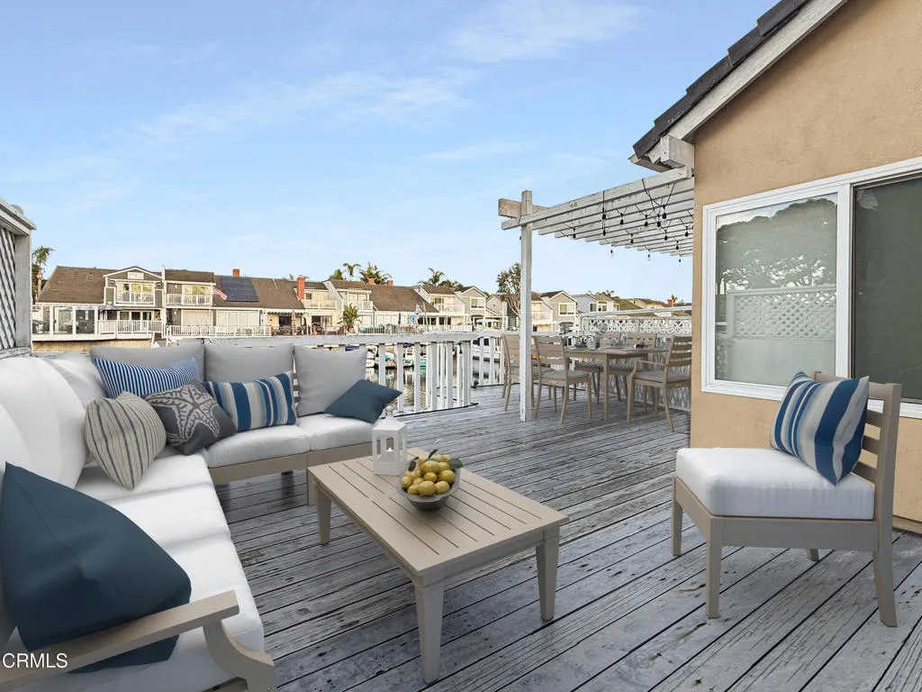 2010 Kingsbridge Way, Oxnard, CA, 93035