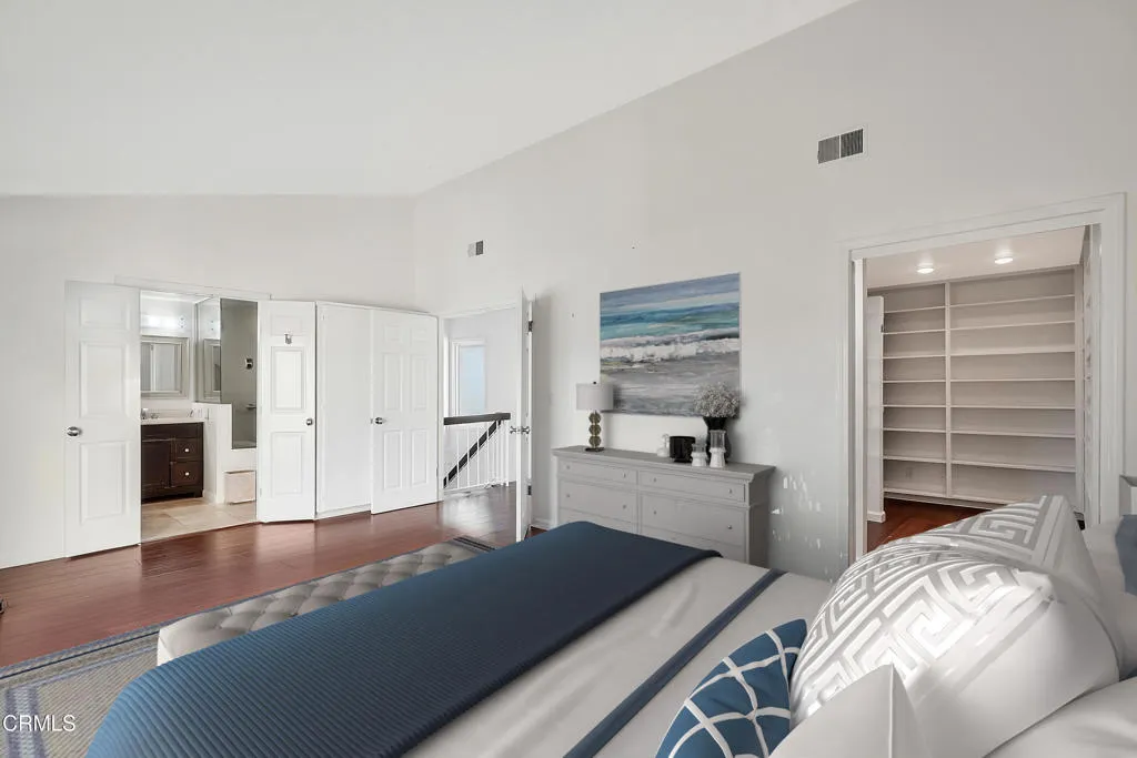 2010 Kingsbridge Way, Oxnard, CA, 93035