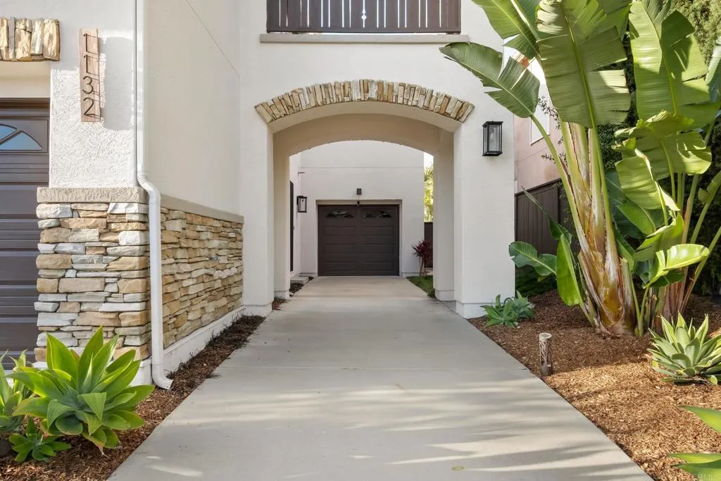 https://cdn.realtyfeed.com/cdn/127/306638333/1093b7244c74c2b73c1fb94115ae504e.webp