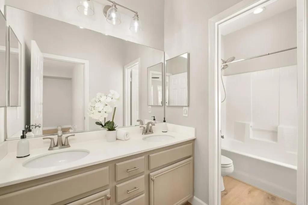 https://cdn.realtyfeed.com/cdn/127/306638333/e55665175ee569c7857e0da420be46e2.webp