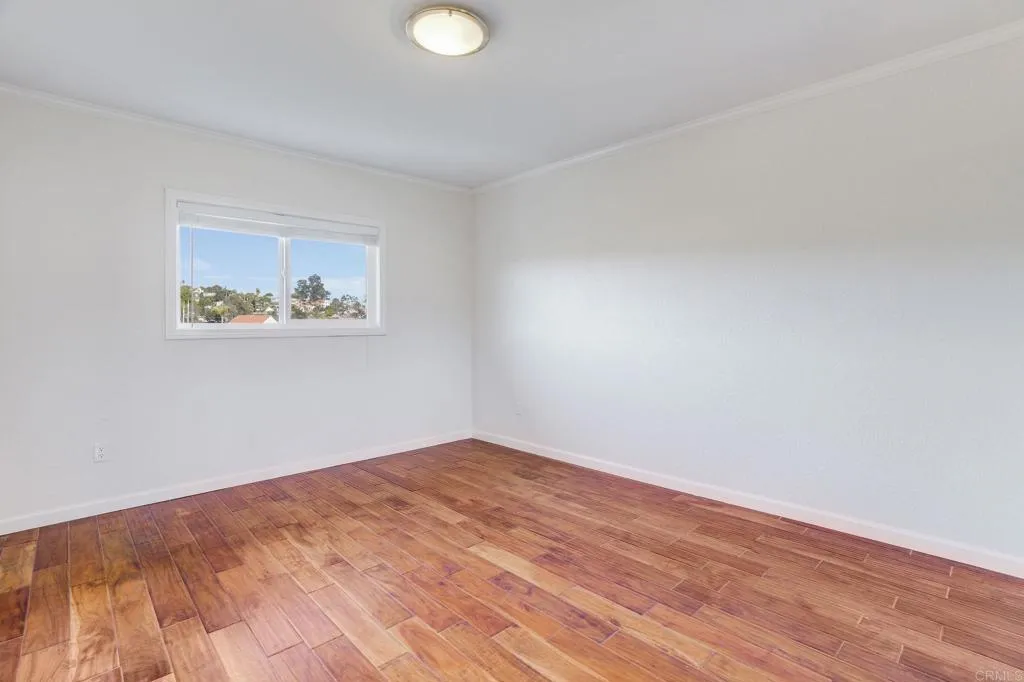https://cdn.realtyfeed.com/cdn/127/306638347/864b9f492cb8f0e7b343f755c9476043.webp