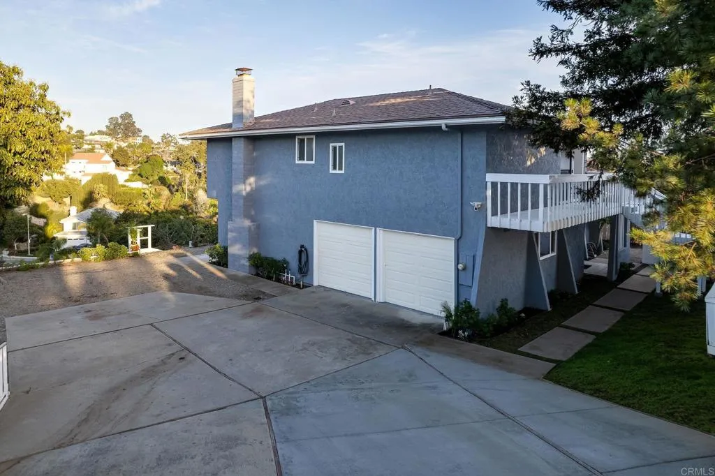 https://cdn.realtyfeed.com/cdn/127/306638347/bbe9009237dd7888776ba6386260dc90.webp