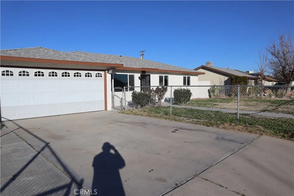 12639 Daisy, Boron, CA 93516 - Photo 4 of 22, Boron, CA