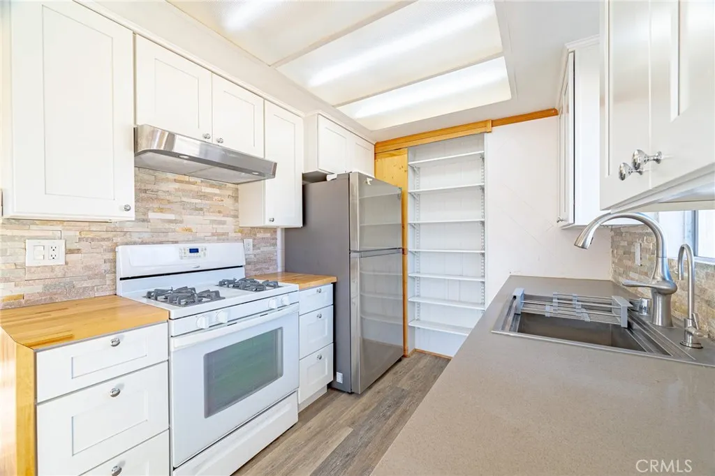 1454 Countrywood Unit 13, Hacienda Heights, CA 91745 - Photo 4 of 31, Hacienda Heights, CA