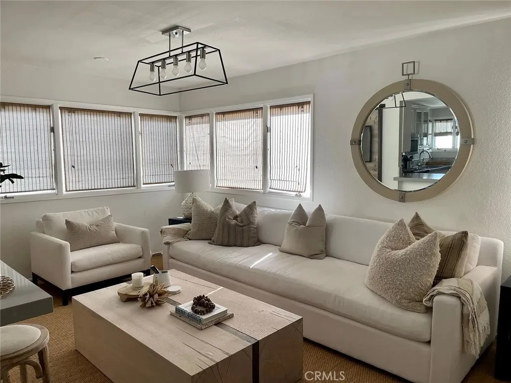 115 Amethyst Unit 1/2