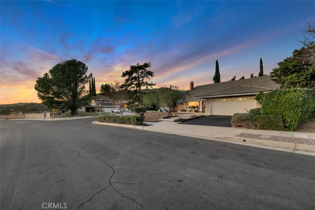 19081 Braemore Road, Porter Ranch, CA 91326 - Photo 3 of 58, Porter Ranch, CA