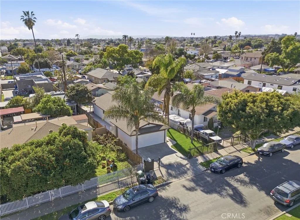 1142 E 102nd Street, Los Angeles, CA 90002 - Photo 4 of 30, Los Angeles, CA