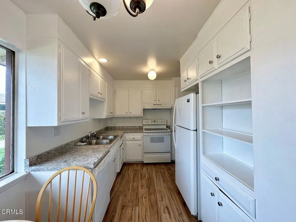 182 W Alta Green Green, Port Hueneme, CA 93041 - Photo 5 of 21, Port Hueneme, CA