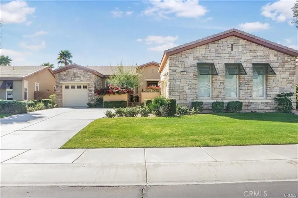 La Quinta, CA 92253