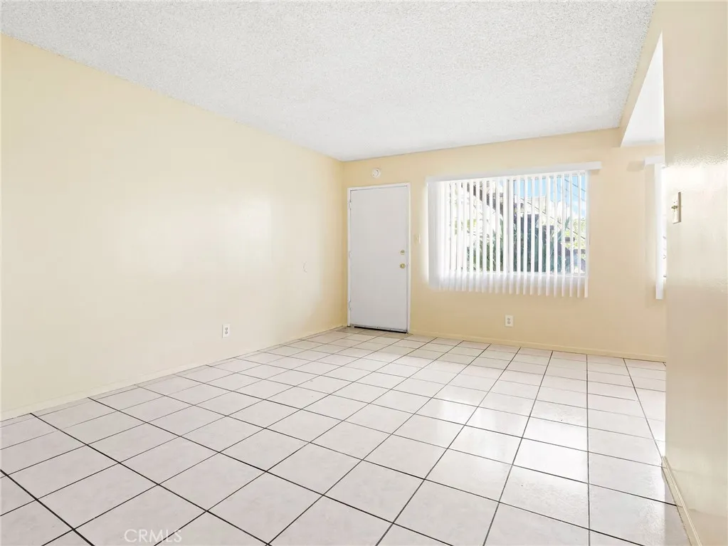 9918 Ramona Unit 6, Bellflower, CA 90706 - Photo 4 of 18, Bellflower, CA