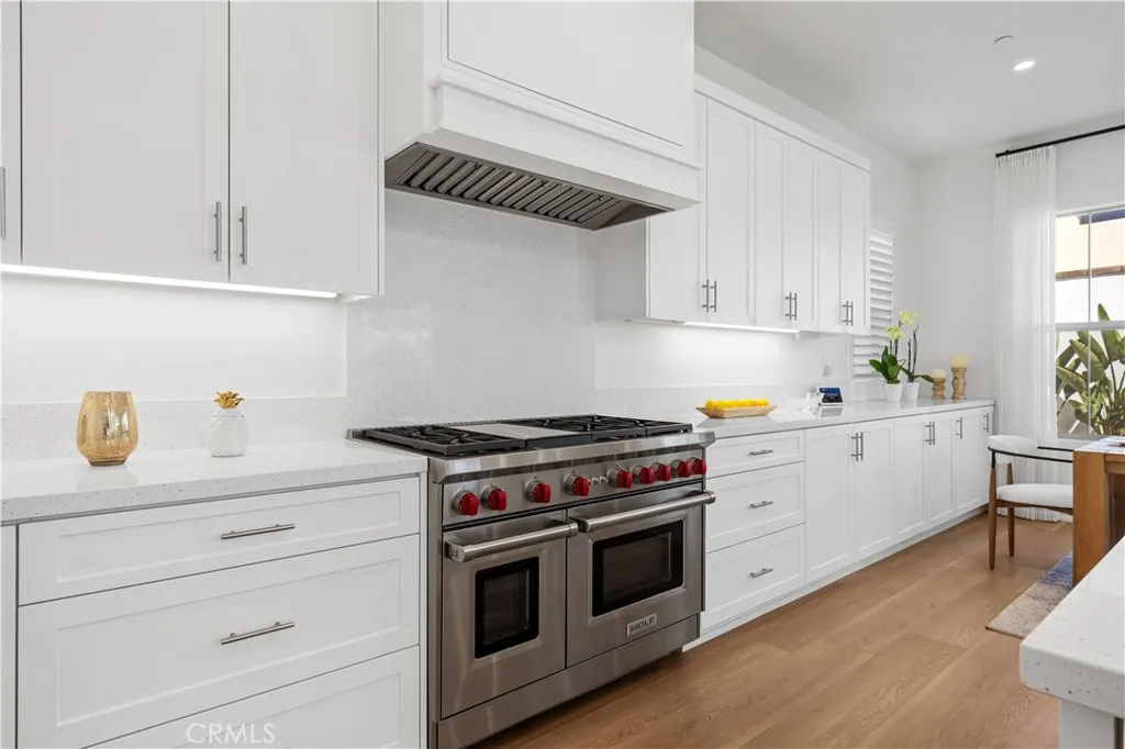 111 Orbit, Irvine, CA, 92618