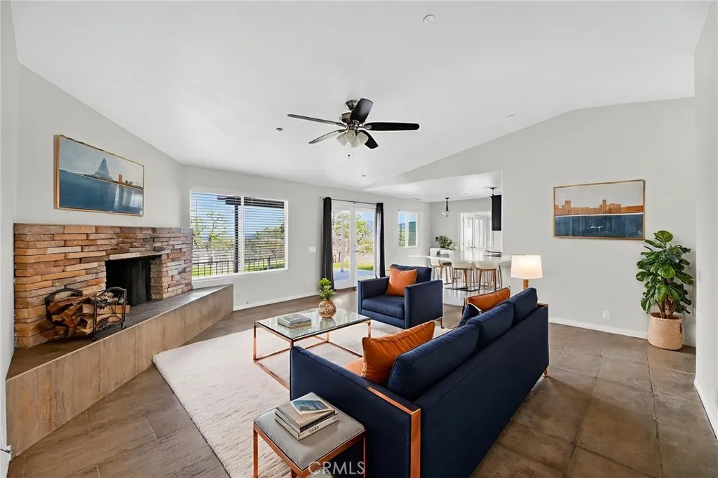 https://cdn.realtyfeed.com/cdn/127/306638714/c68902b3f558ad8a3c55c8e43b378008.webp