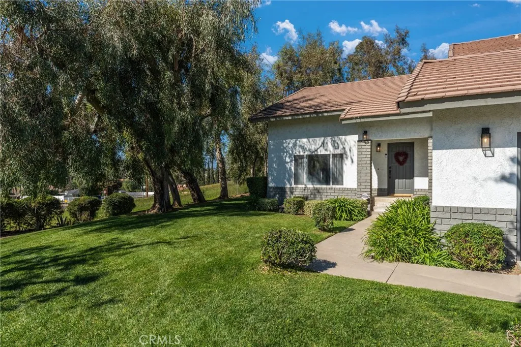 3007 Shadid Drive, Colton, CA 92324 - Photo 3 of 40, Colton, CA