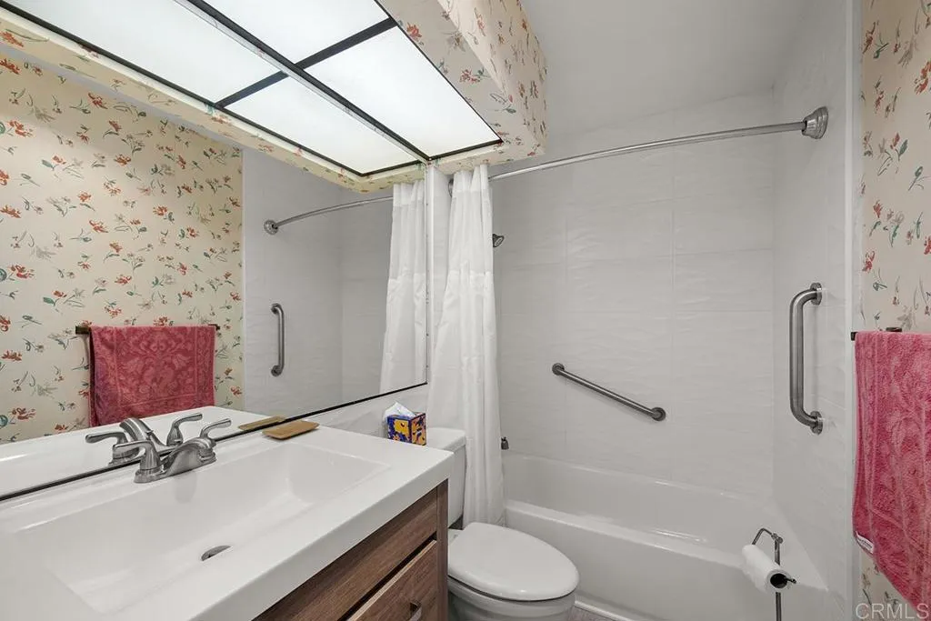 https://cdn.realtyfeed.com/cdn/127/306638751/8818798fc1ee9c4d044445b55183ca80.webp