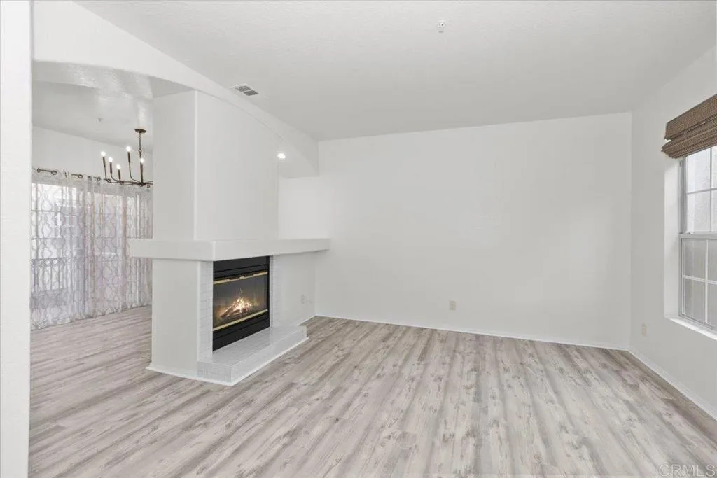 Photo #15: NDP2601249 Listing: Photo #15