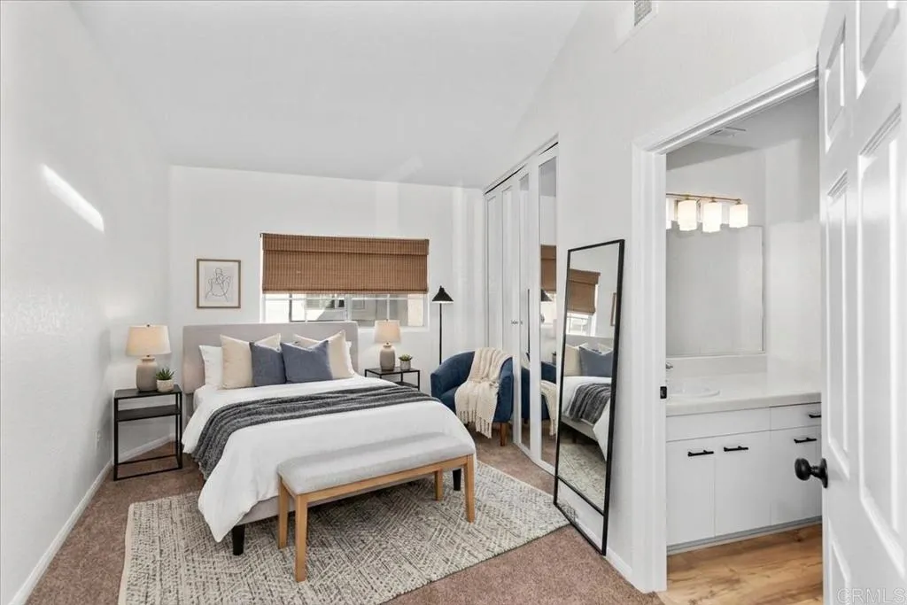 https://cdn.realtyfeed.com/cdn/127/306638776/4d8d85950e94e00cadcbe8ae55a39645.webp