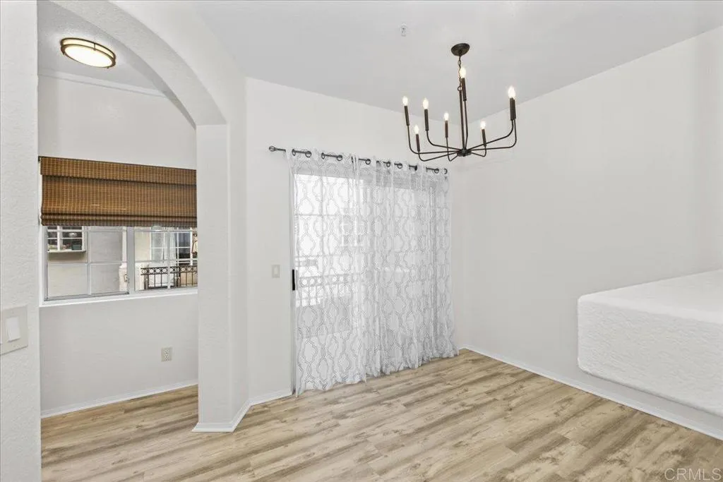 Photo #12: NDP2601249 Listing: Photo #12