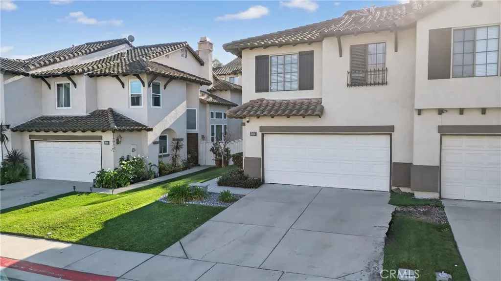 2026 San Diego, Corona, CA 92882 - Photo 4 of 33, Corona, CA