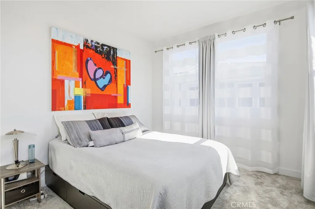 https://cdn.realtyfeed.com/cdn/127/306638804/eca0da09ab584b9390a4a02aa800ac3a.webp