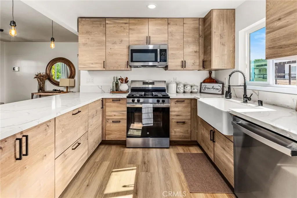 https://cdn.realtyfeed.com/cdn/127/306638923/06aefa913cdf9be364f54031f7f387d9.webp