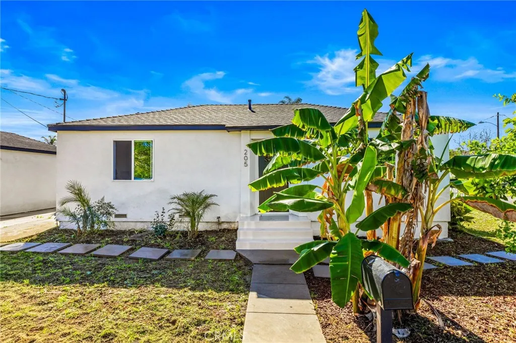 https://cdn.realtyfeed.com/cdn/127/306638923/0f89e98ef22a03834ae3dd95d4775d66.webp