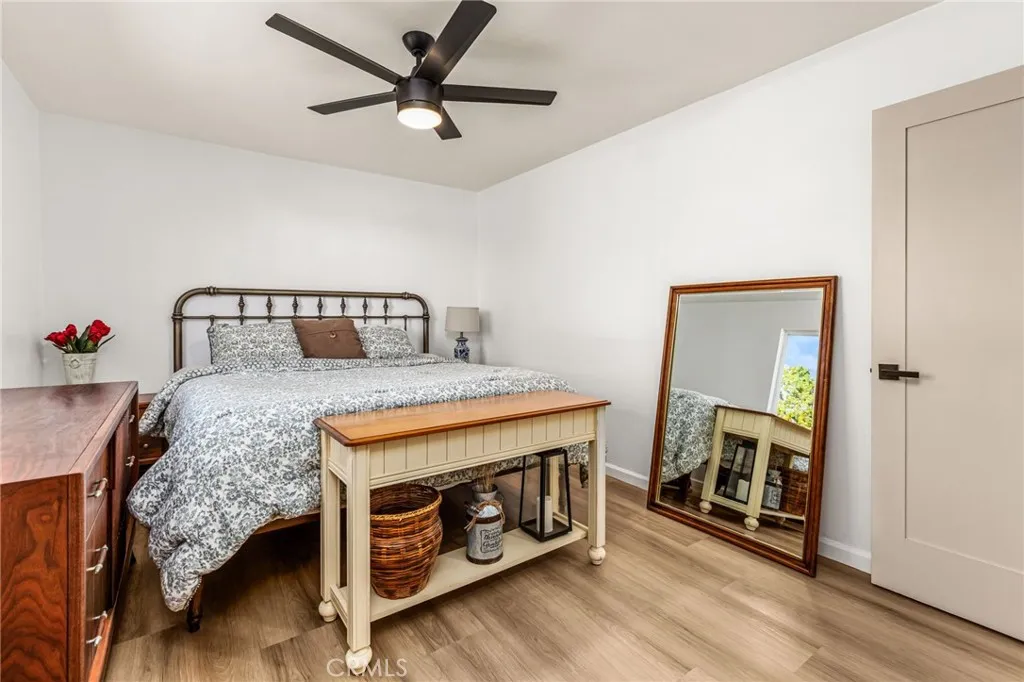 https://cdn.realtyfeed.com/cdn/127/306638923/c26e095d18cc449b91ab87be33131550.webp