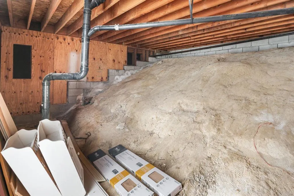 https://cdn.realtyfeed.com/cdn/127/306638950/5cae457b9cd2c897f09da9de14fe9b9b.webp