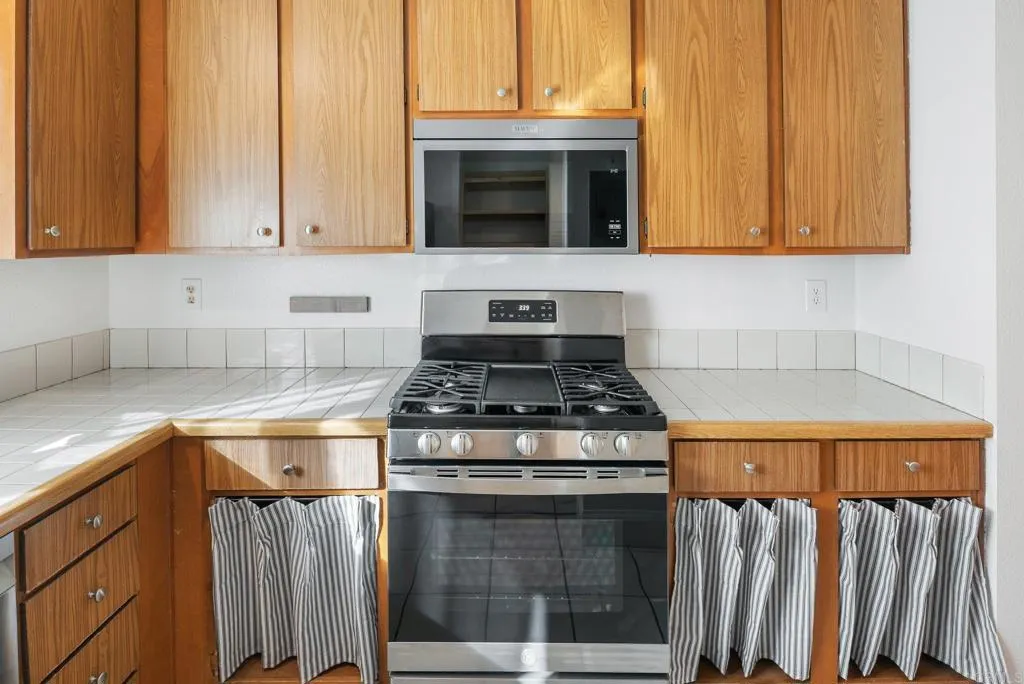 https://cdn.realtyfeed.com/cdn/127/306638950/b276cc595d615573f0f2f8805766b92b.webp