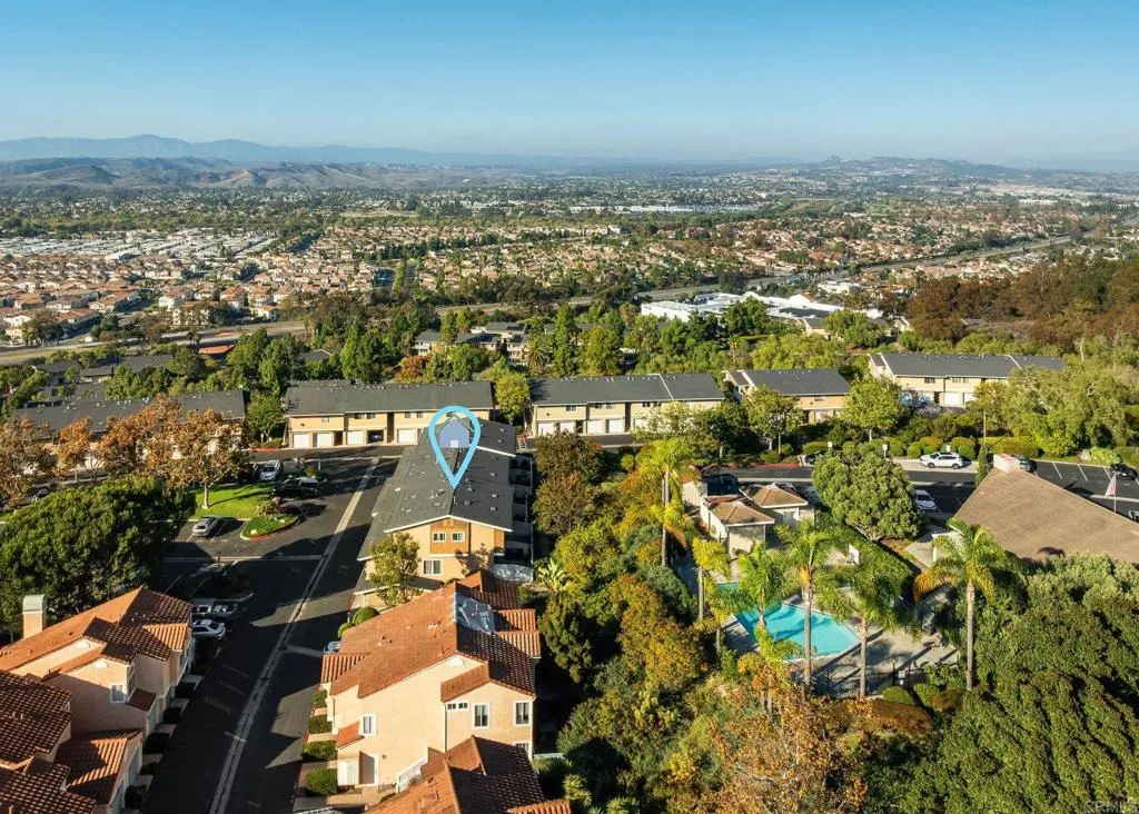 https://cdn.realtyfeed.com/cdn/127/306638950/ed0ce48d6f025c76422aa4ee0374a622.webp