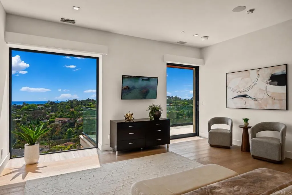 https://cdn.realtyfeed.com/cdn/127/306639001/0549029bf99029c880a24f731422f2c6.webp
